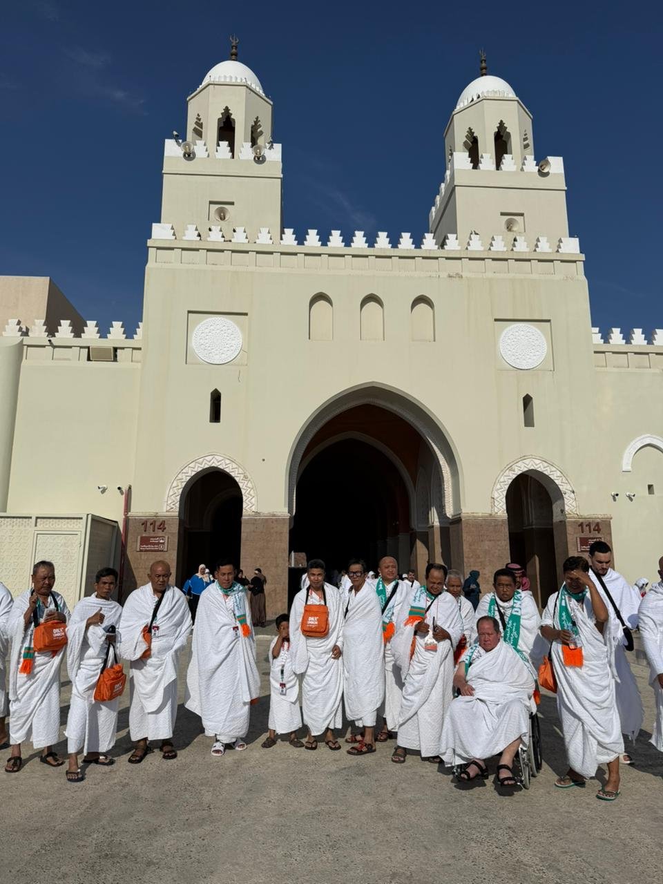 Jamaah di Madinah